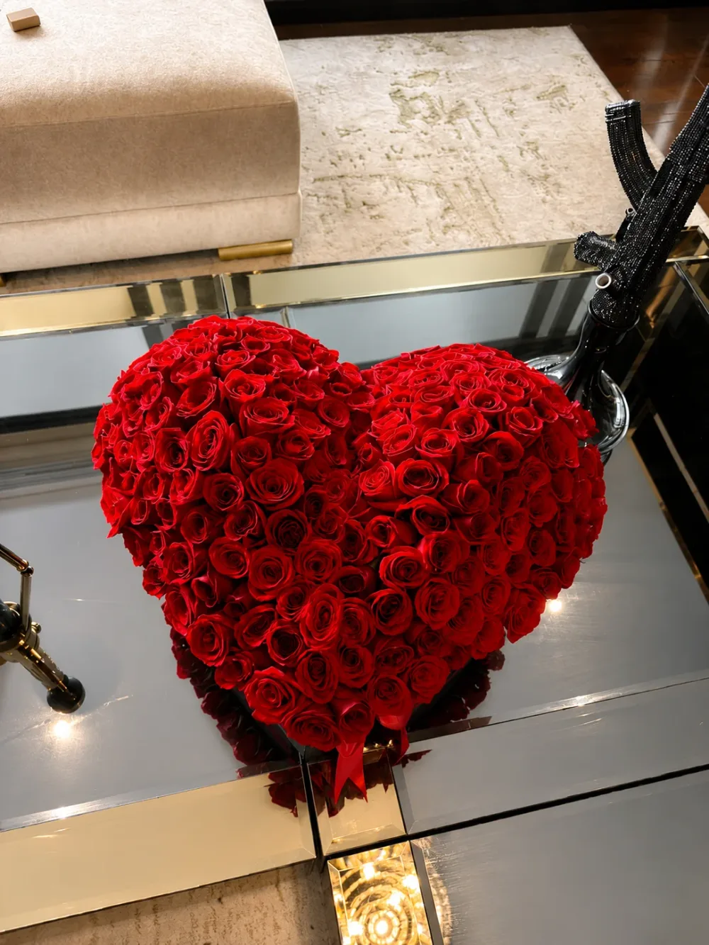 Corazón 3D de rosas en caja