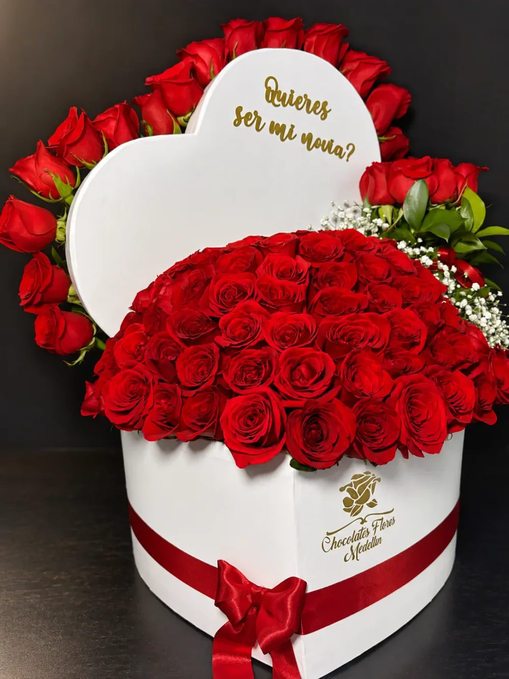 Corazón Box de rosas rojas